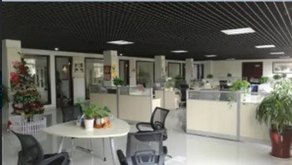 Oficinas abiertas en la sede de Hongda Group