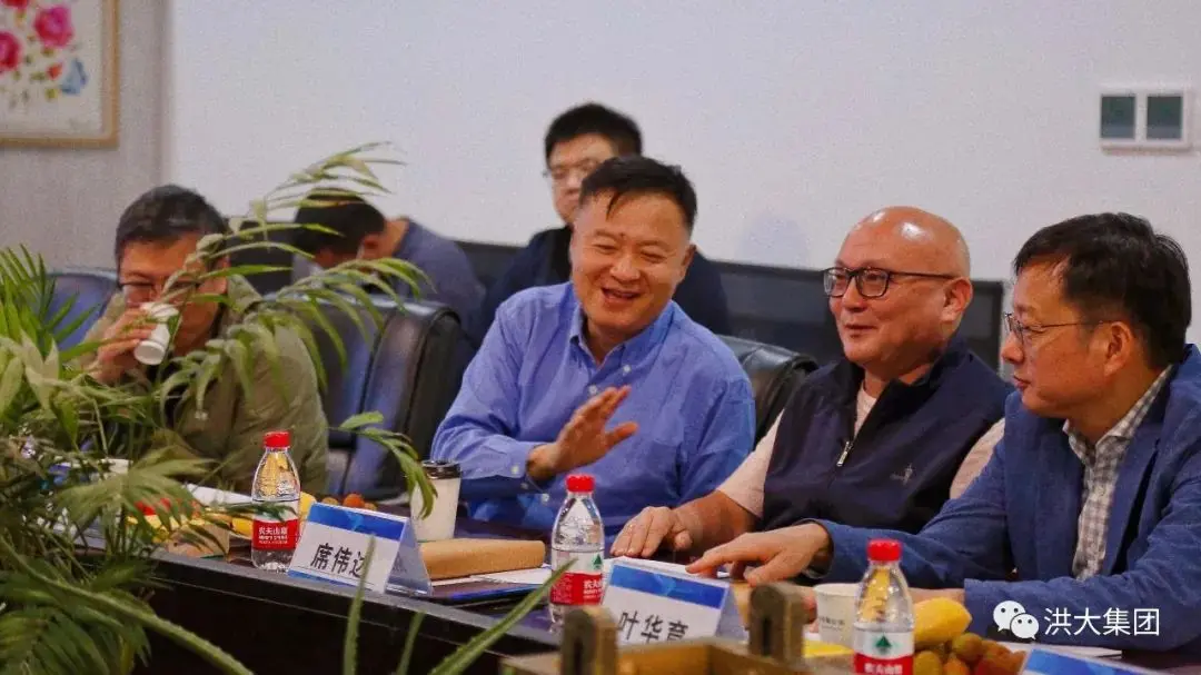 Delegation from the Jinzhou Economic and Technological Development Zone visits Ningbo