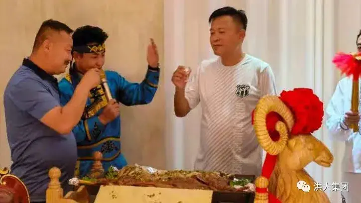 Yuan Junjie dampingi Presiden CDIA Shi Xianping tinjau industri pewarna Gansu