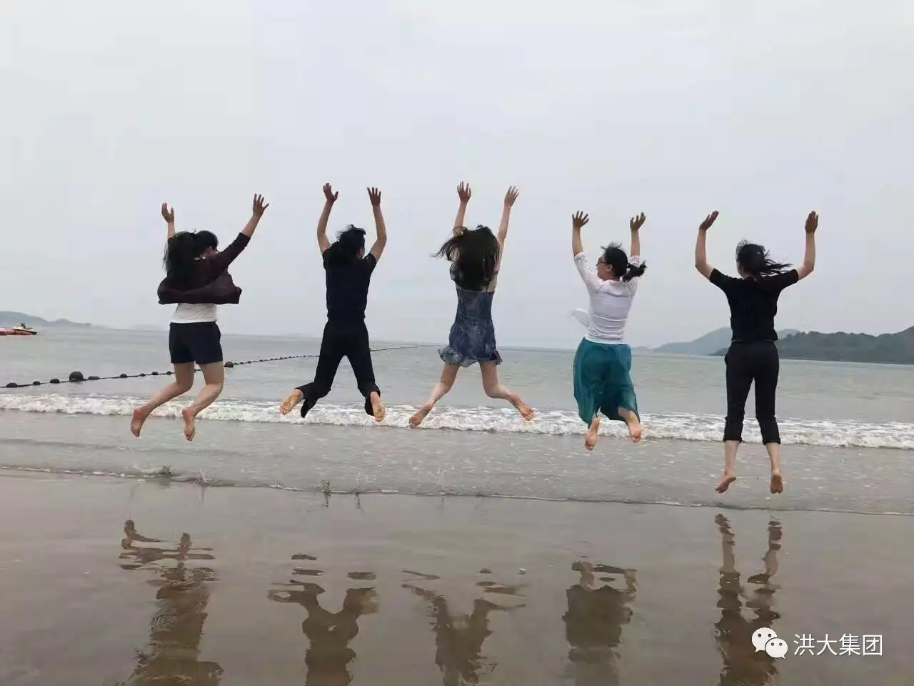 Employees Take Part in Staff Wellness Program in Xiangshan