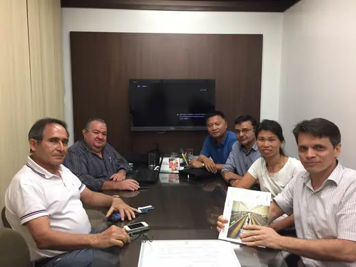 President Yuan Junjie Holds Business Exchanges with Brazilian Business People