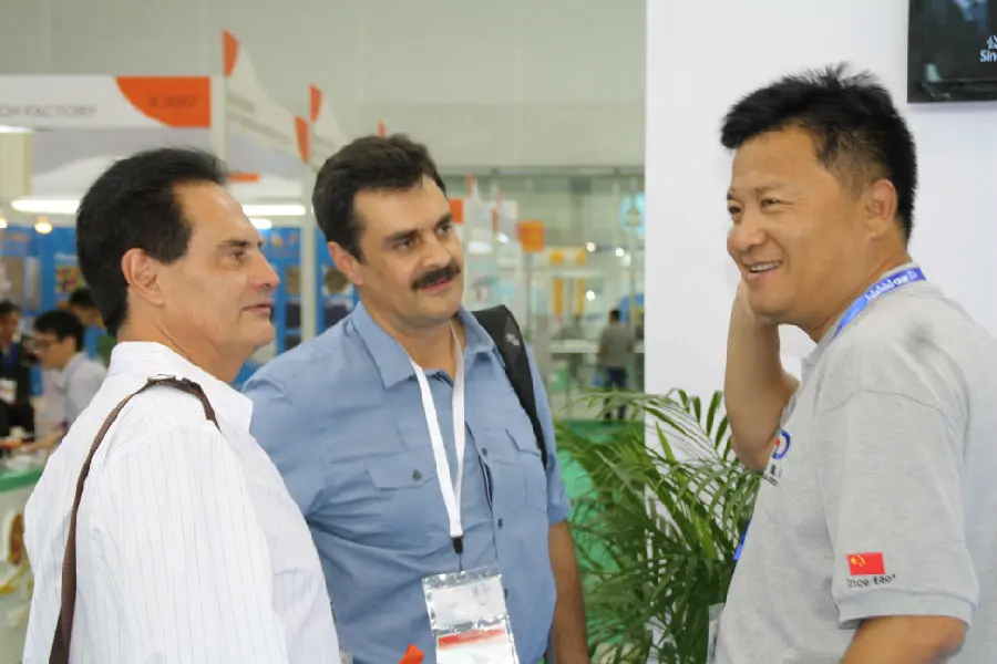 Grupo Hongda participa da Exposição Internacional de Plástico e Borracha de 2013