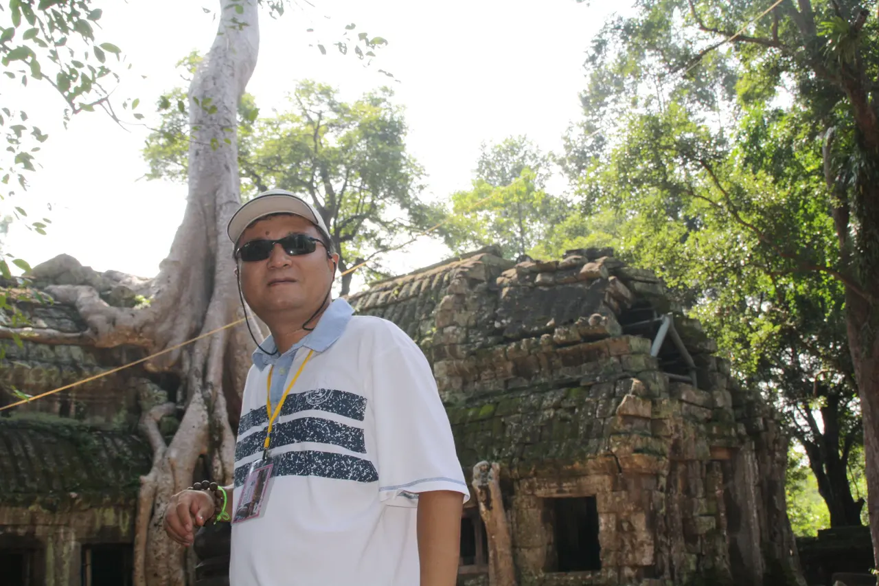 Kunjungan Hongda ke Kamboja, 2012