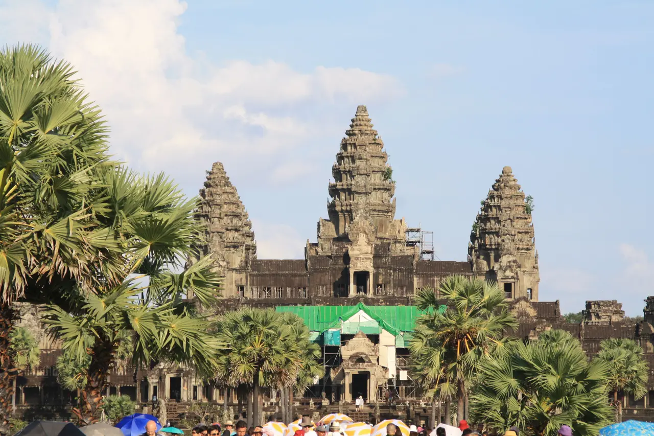 Kunjungan Hongda ke Kamboja, 2012