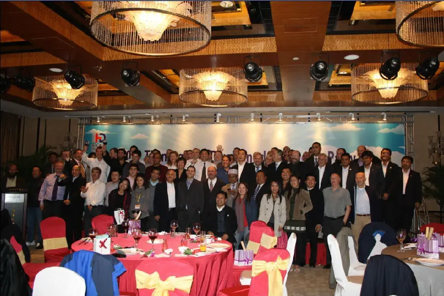Hongda Hosts Welcome Banquet at China Coating Show 2011