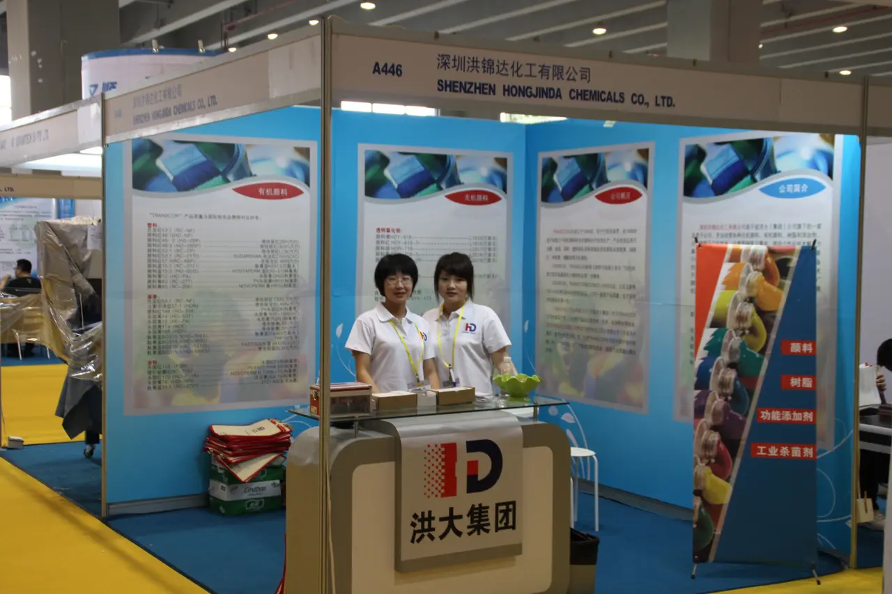 Pameran cat Guangdong